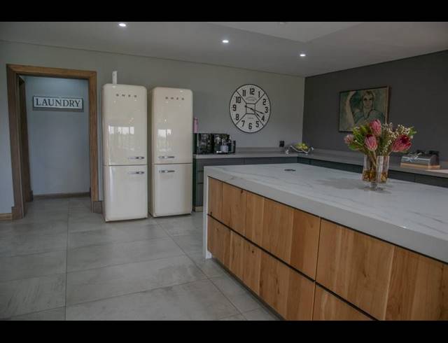 5 BEDROOM HOUSE FOR SALE IN HERON BANKS GOLF ESTATE